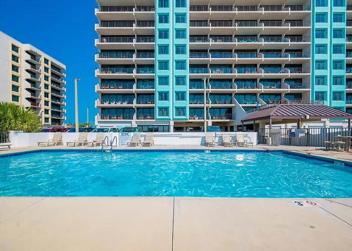 Apartment Island Winds East 708